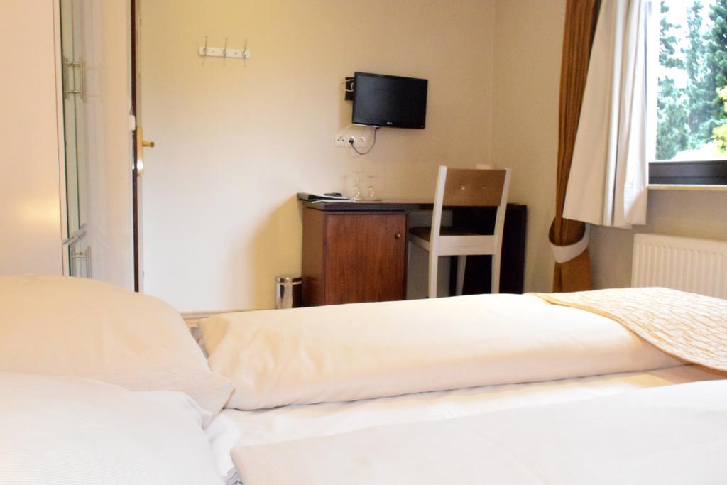 La Petite Perle Hotel Hamburg Ruang foto